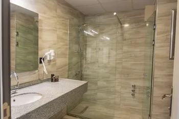 Marlen Hotel
