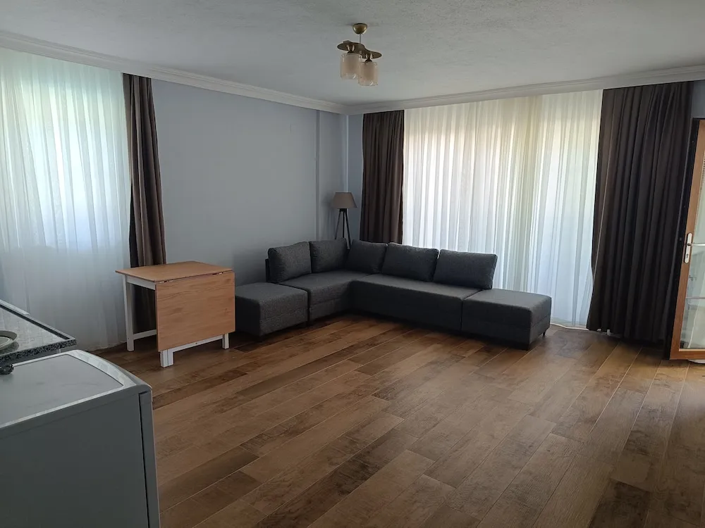 Apart Daire, Balkon