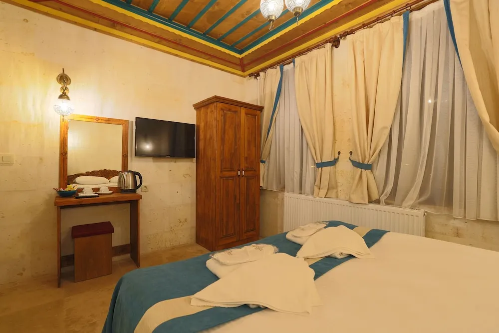 Standard Tek Büyük Yataklı Oda