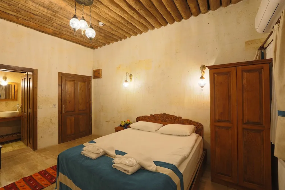 Economy Tek Büyük Yataklı Oda