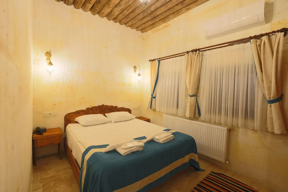 Economy Tek Büyük Yataklı Oda