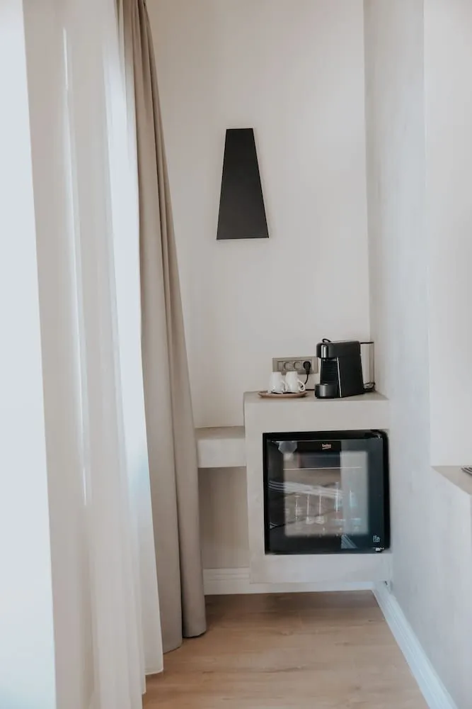 Deluxe Room, Bay Window