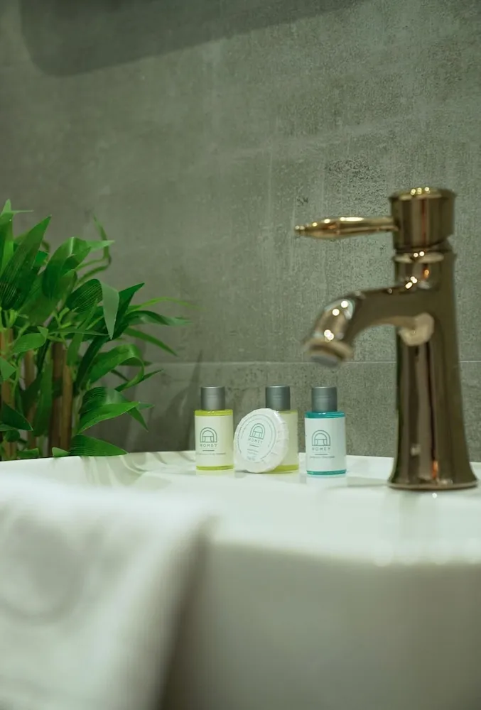 Comfort Tek Büyük Yataklı Oda