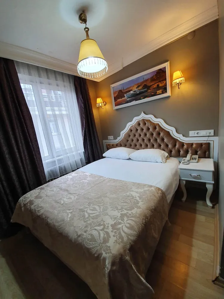 Deluxe Tek Kişilik Oda, Çift Kişilik Yatak