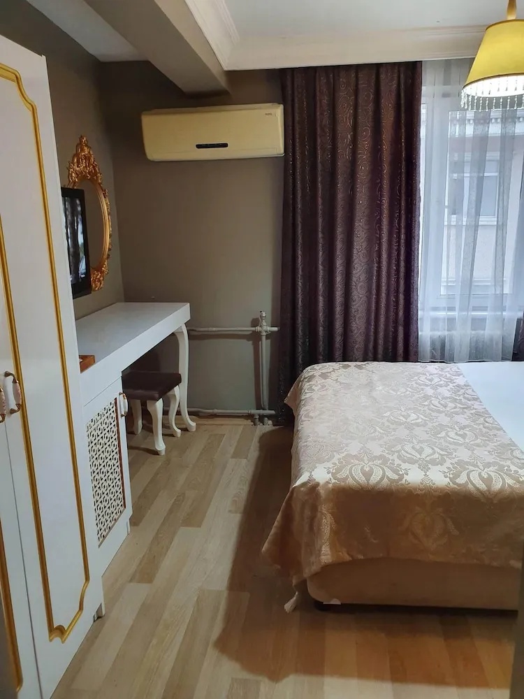 Deluxe Tek Kişilik Oda, Çift Kişilik Yatak