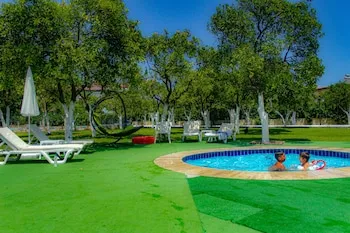 Castle Park Hotel