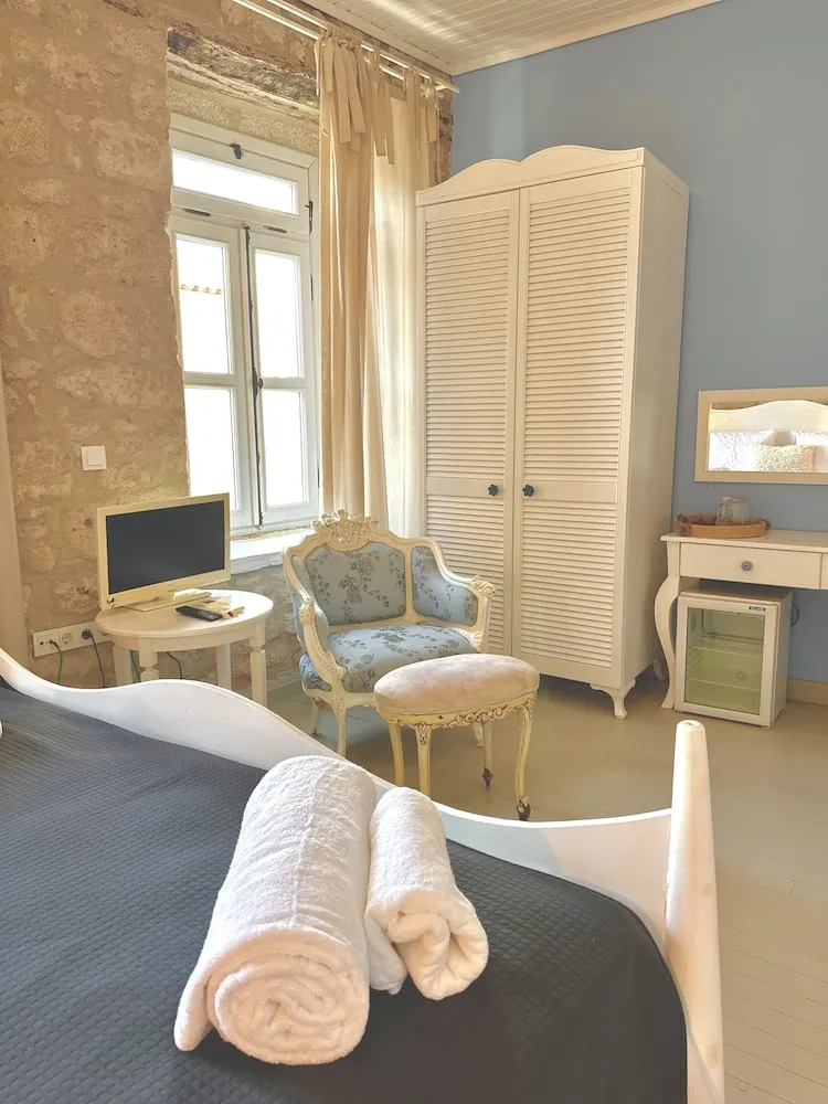 Elite Tek Büyük Yataklı Oda