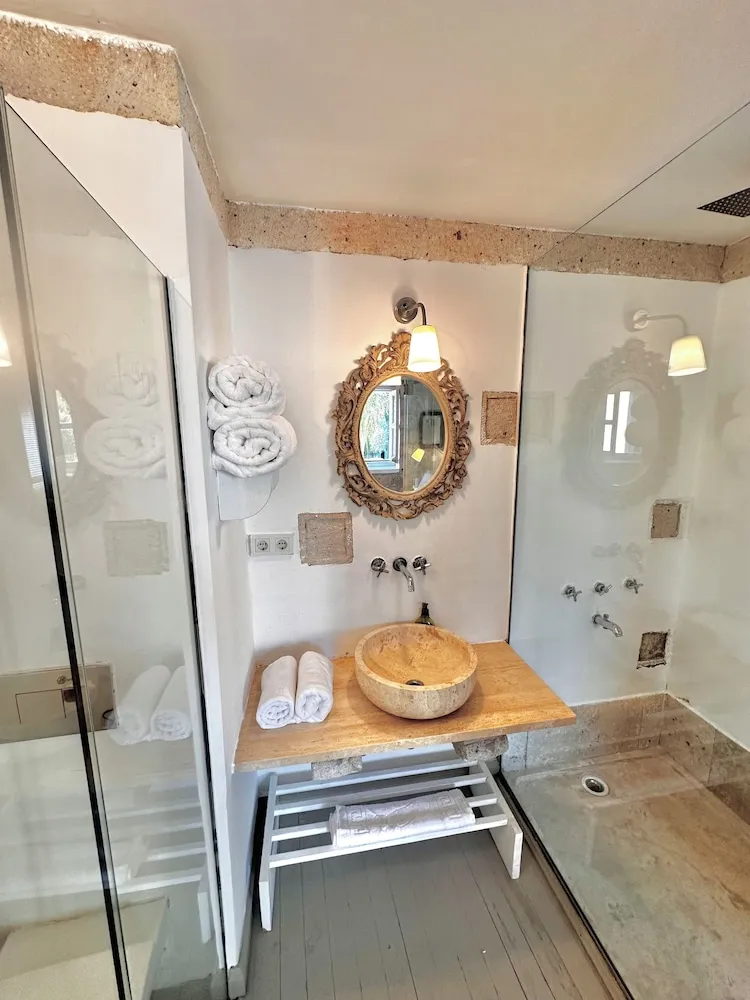 Design Tek Büyük Yataklı Oda