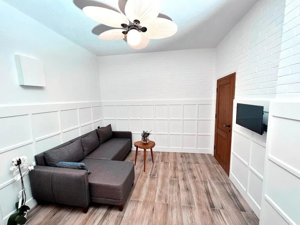 Suite With Jacuzzi