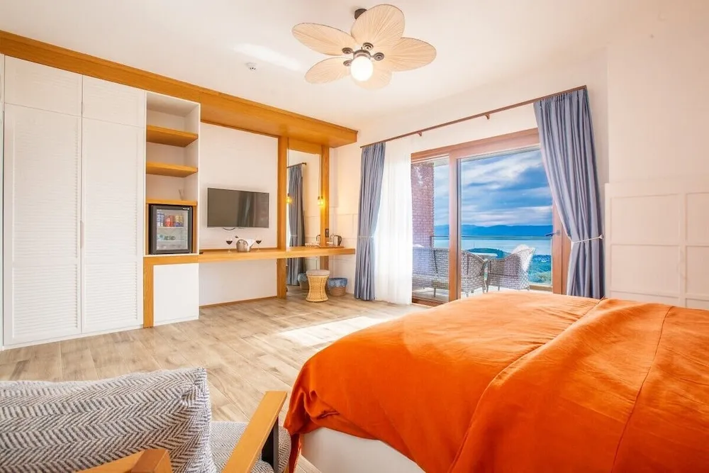 Suite With Jacuzzi