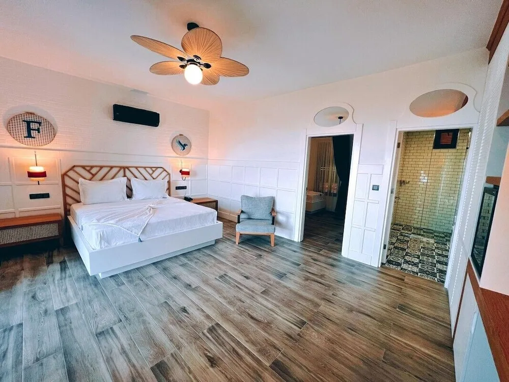 Suite Room With Sea View