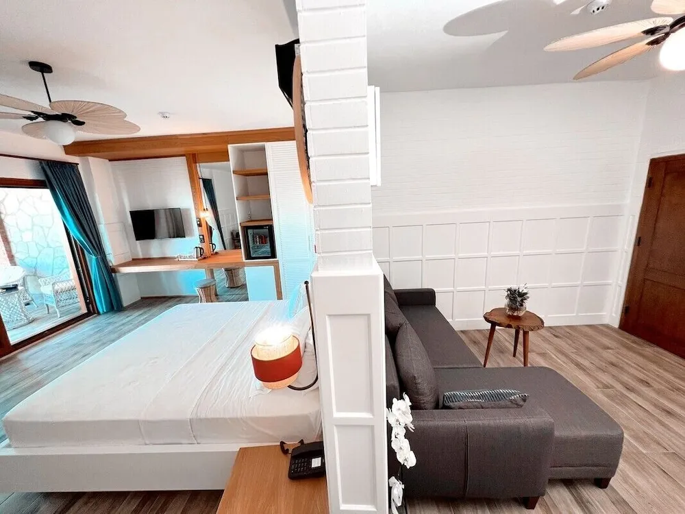 Suite Room With Sea View