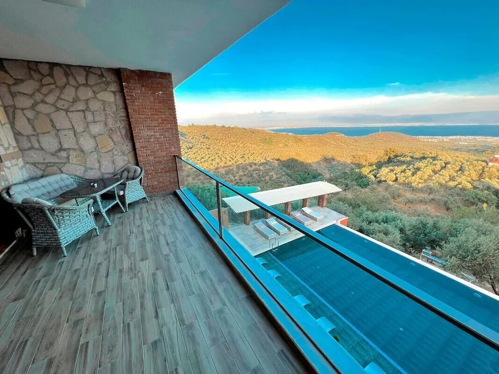 Suite Room With Sea View