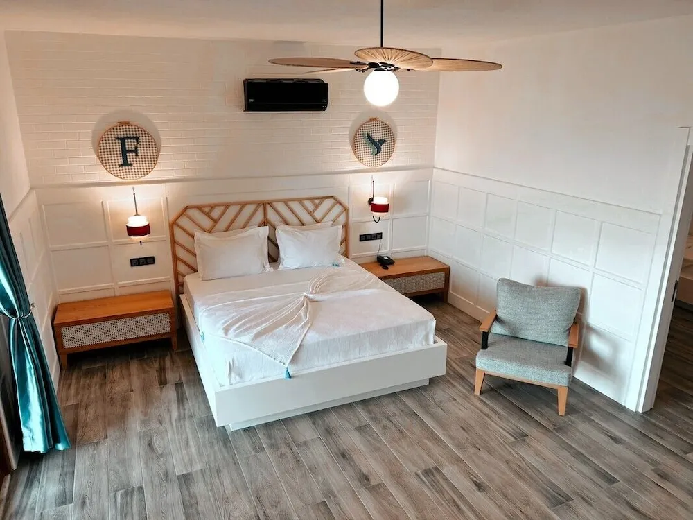 Suite Room With Sea View