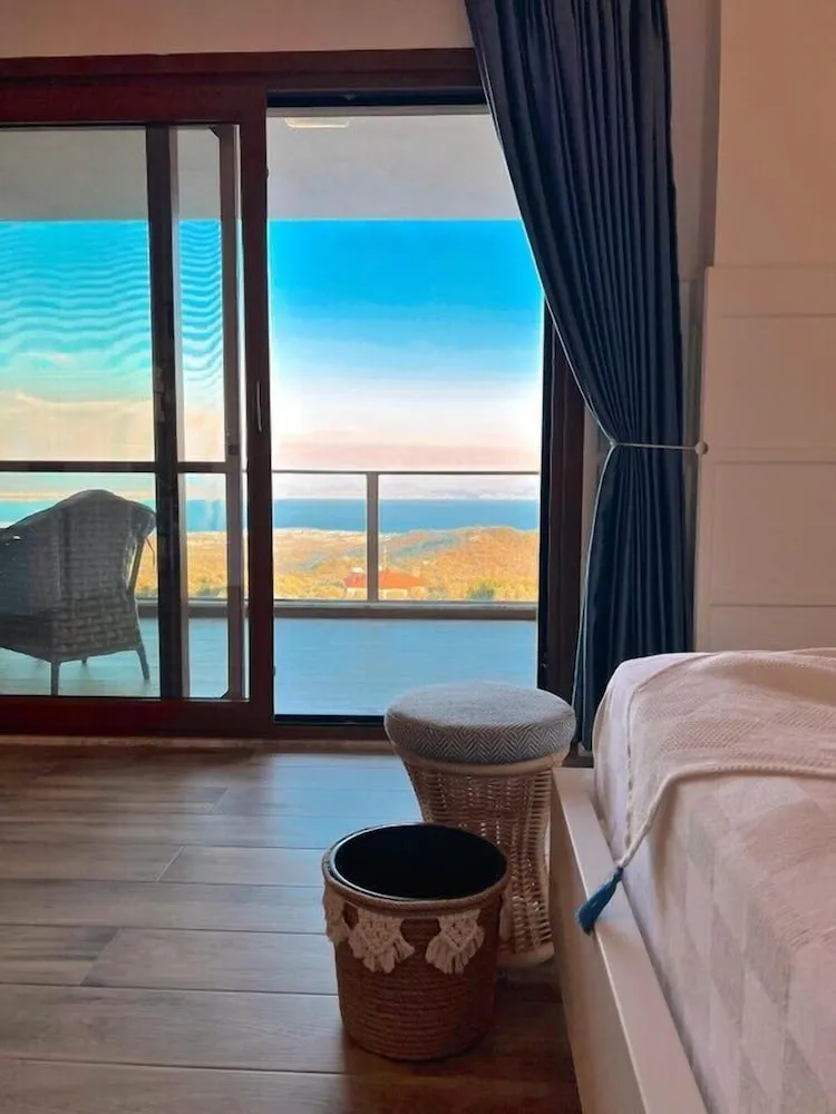 Suite Room With Sea View
