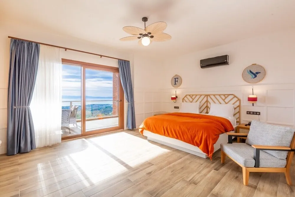 Suite Room With Sea View