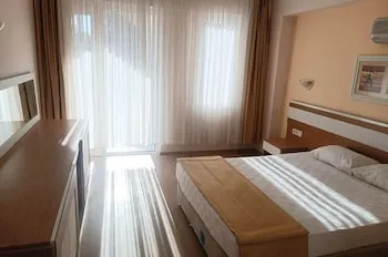 Alexius Beach Hotel