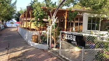 Zebu Hotel