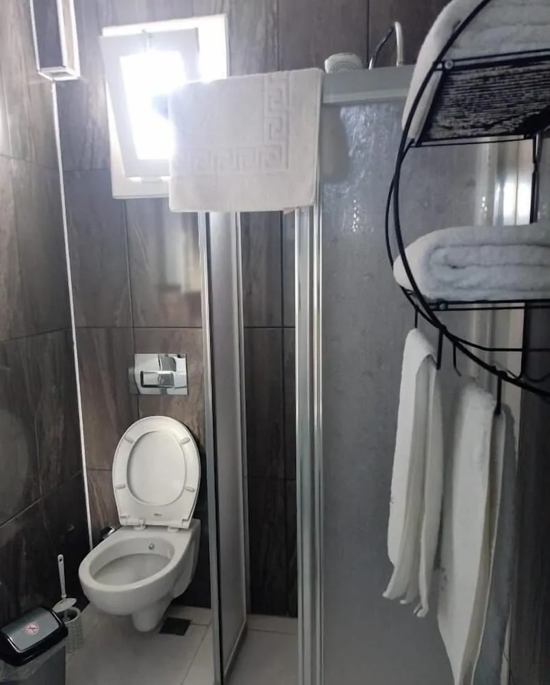 Economy Oda, Şehir Manzaralı