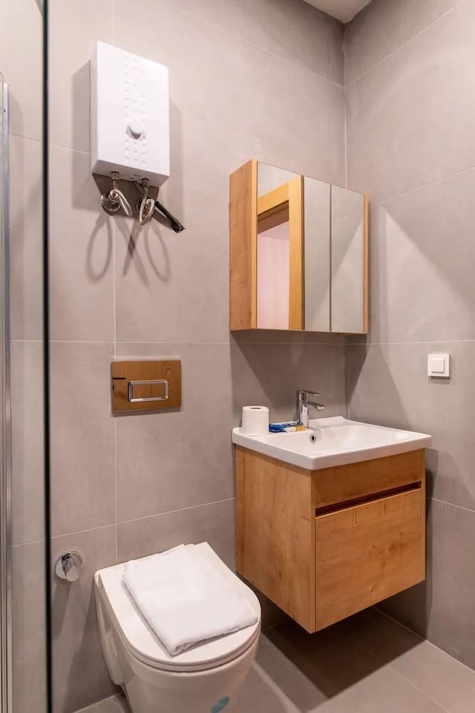 Deluxe Tek Büyük Yataklı Oda