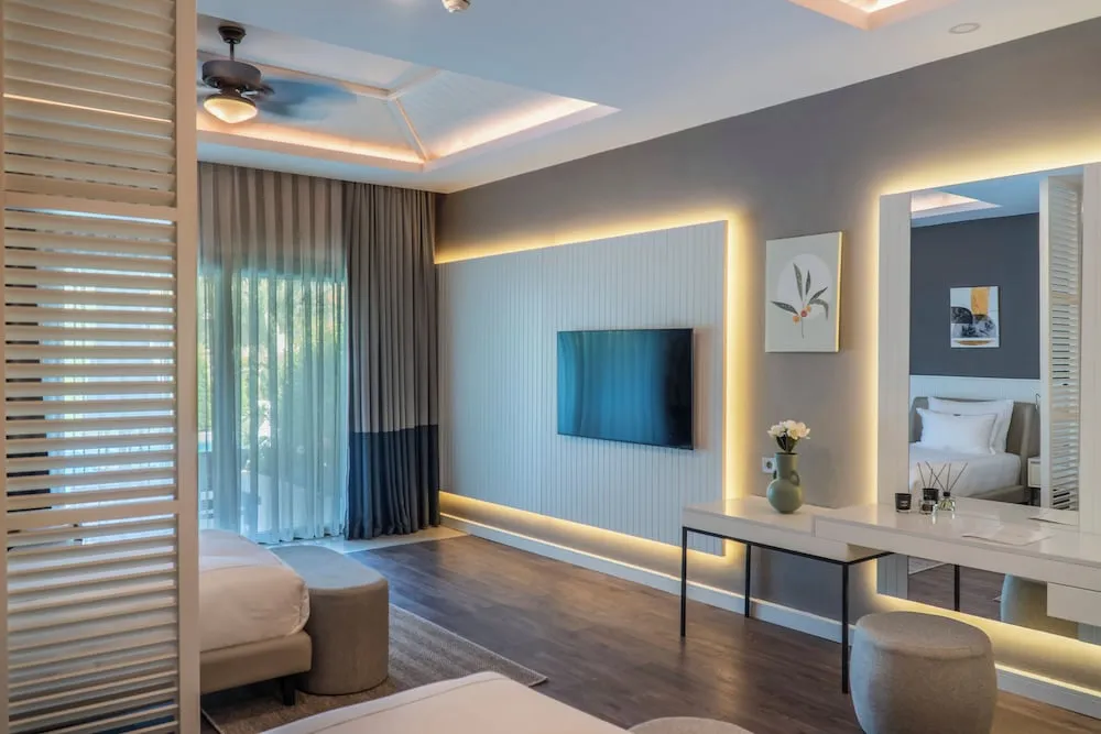 Superior Villa, Havuz Kullanımı, Havuz Manzaralı