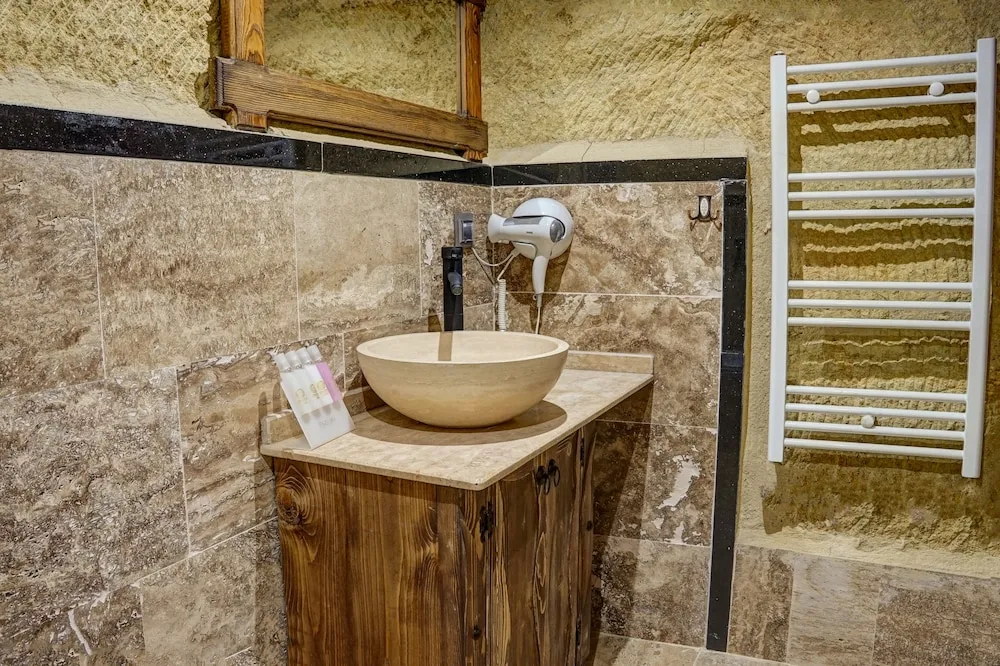 Junior Tek Büyük Yataklı Oda