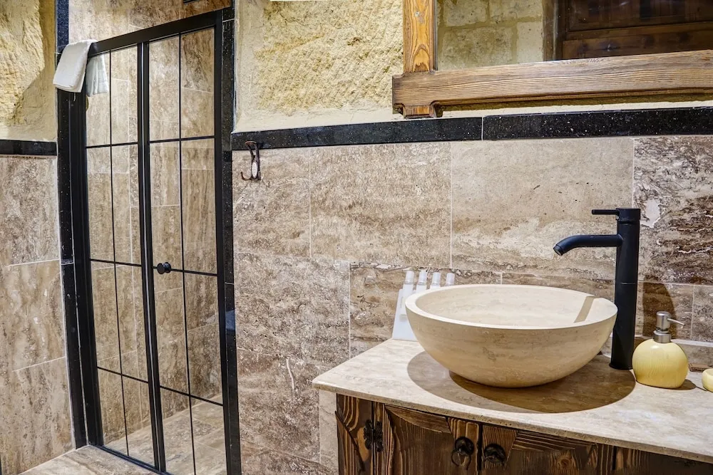 Junior Tek Büyük Yataklı Oda