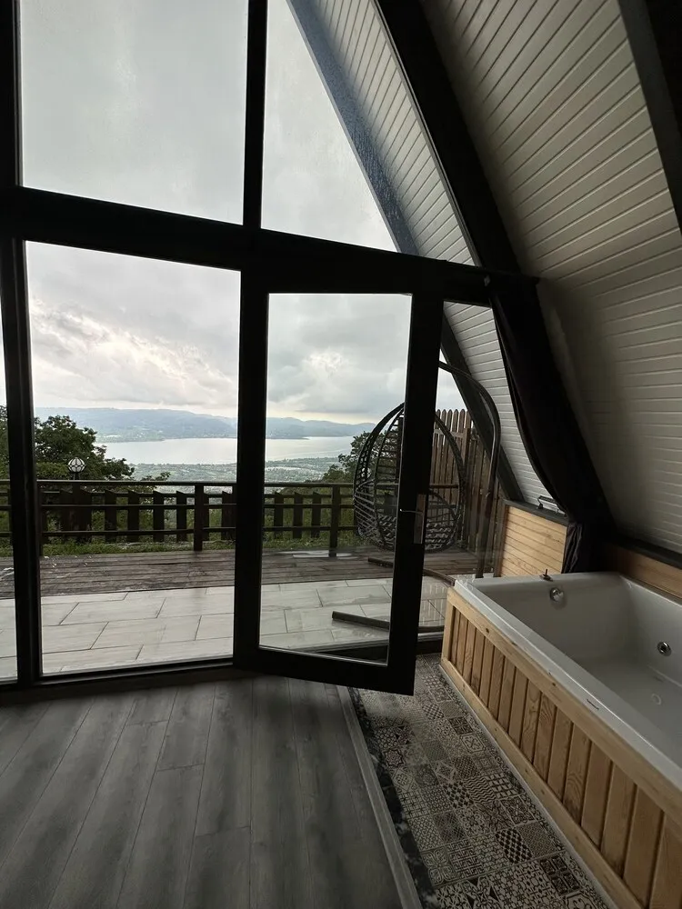 Exclusive Bungalov, Göl Manzaralı, İncir