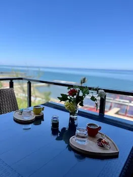 Tsira Suite