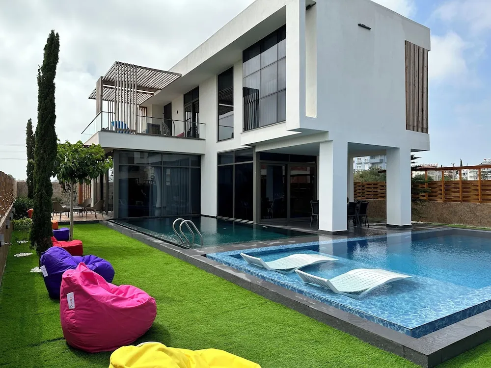 Executive Villa, 3 Yatak Odası, Kişiye Özel Havuzlu, Bahçeli