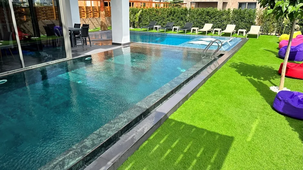 Executive Villa, 3 Yatak Odası, Kişiye Özel Havuzlu, Bahçeli