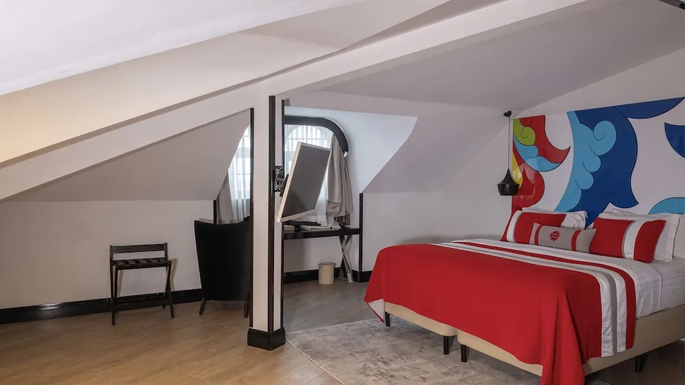 Çatı Katı Süiti (Penthouse)