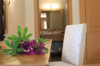 Loryma Luxury Boutique Hotel