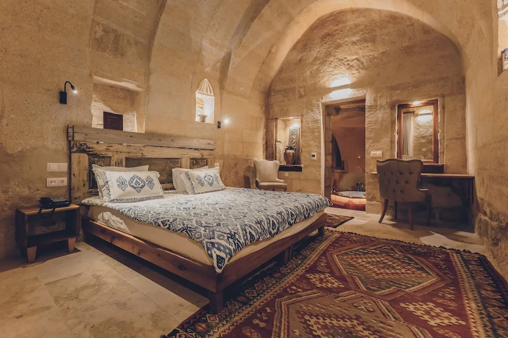 Deluxe Double Room with Jacuzzi