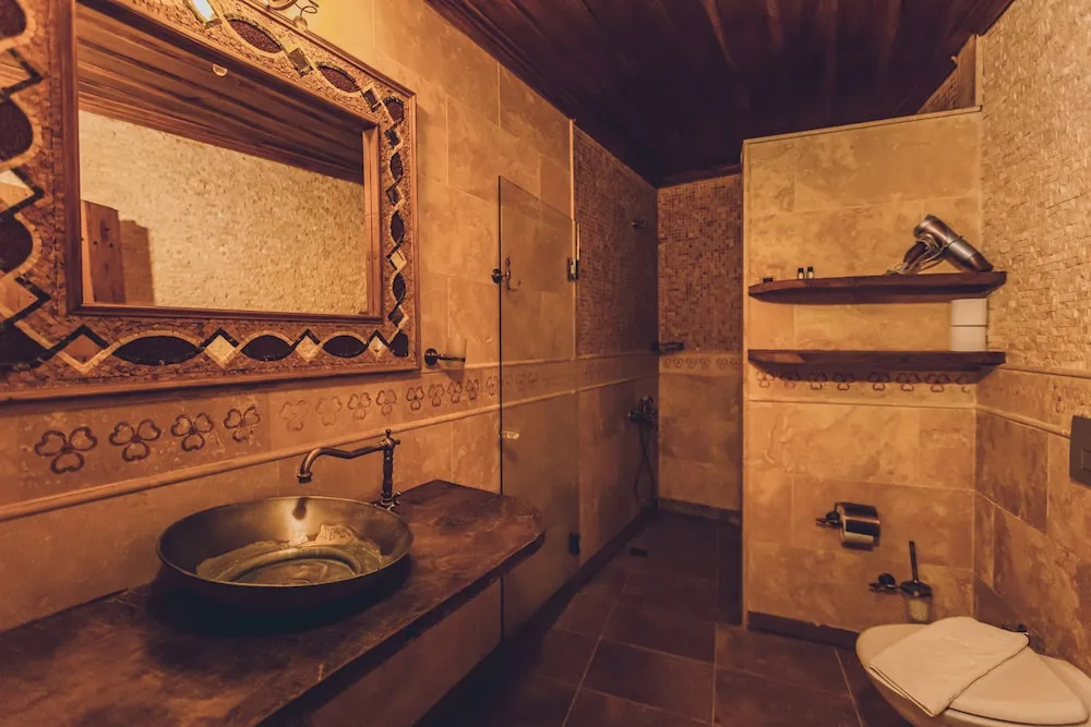 Family Üç Kişilik Oda, Özel Banyo, Avlu Manzaralı