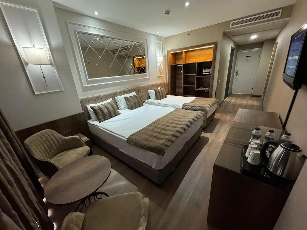 Superior Family Room