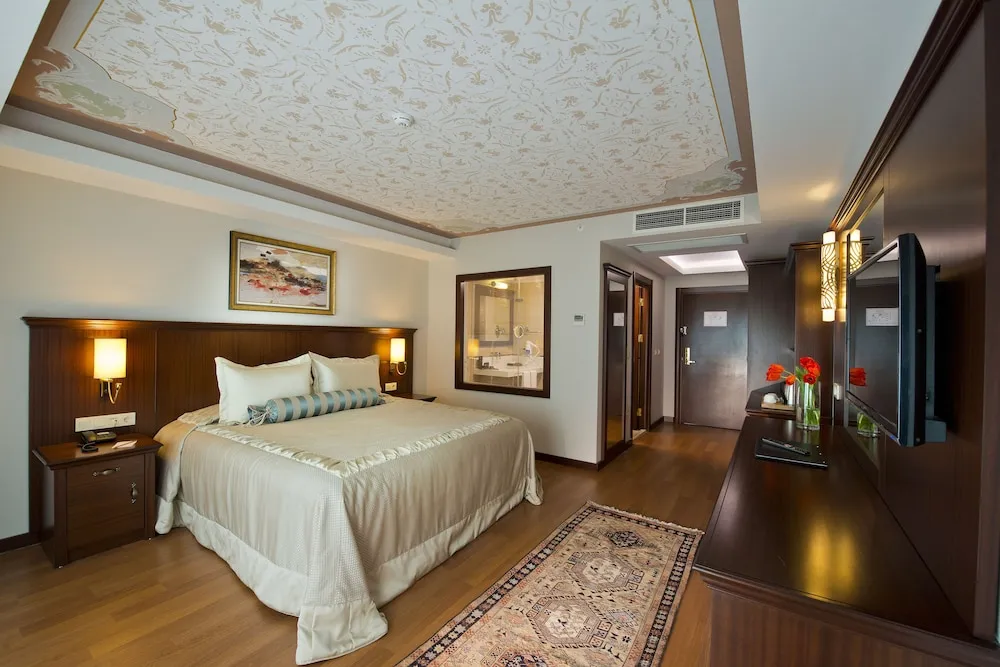Deluxe Oda, Kısmi Deniz Manzaralı