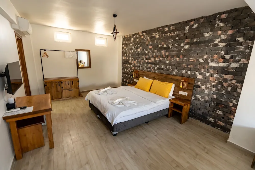 Family Garden View Room