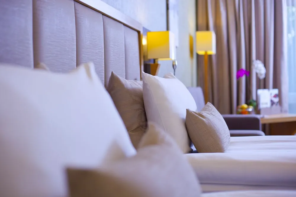 Superior Tek Büyük veya İki Ayrı Yataklı Oda