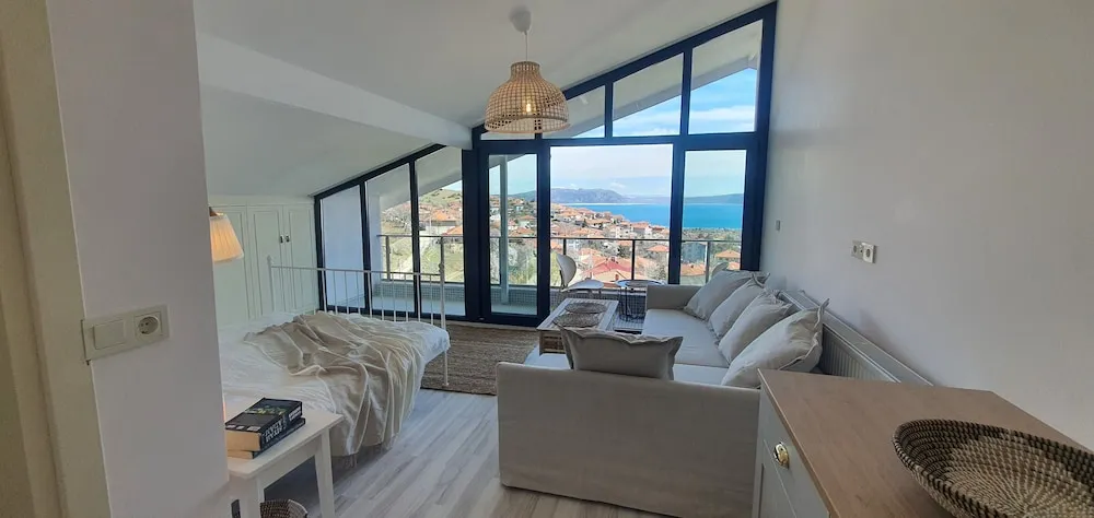 Deluxe Stüdyo, Göl Manzaralı