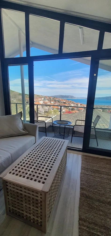 Deluxe Stüdyo, Göl Manzaralı