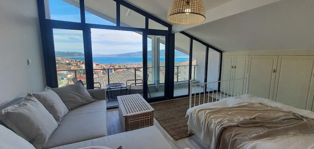 Deluxe Stüdyo, Göl Manzaralı