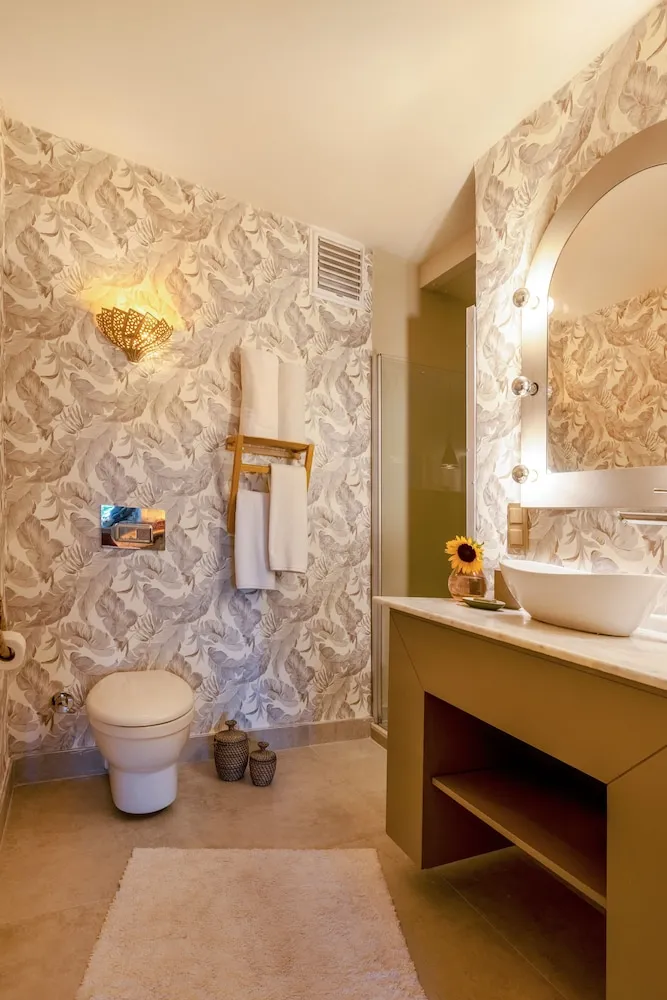Jakuzili Junior Suite