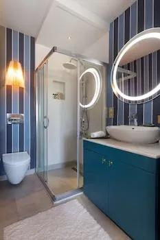 La Capria Suite Hotel Alaçatı - Yetişkin Oteli