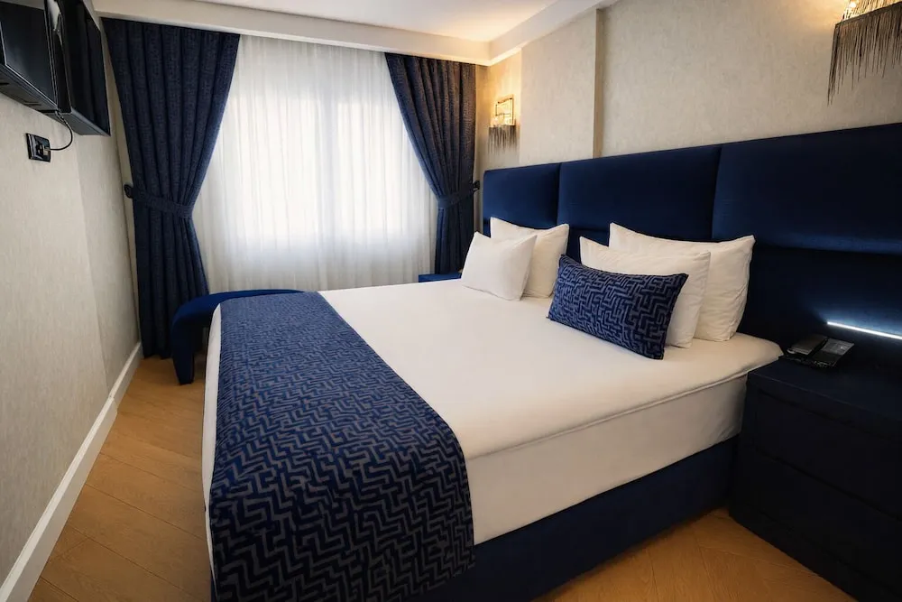 Süit, 1 En Büyük (King) Boy Yatak, Balkon, Şehir Manzaralı