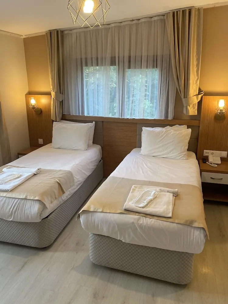 Standard İki Ayrı Yataklı Oda