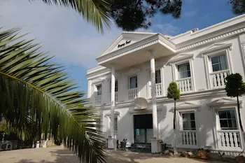 Beyaz İnci Otel & Beach
