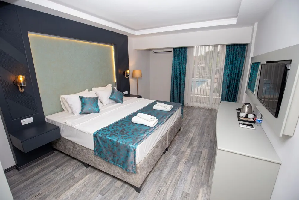Comfort Tek Büyük Yataklı Oda