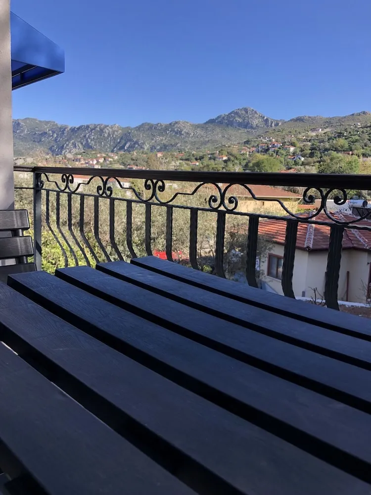 Economy Tek Büyük Yataklı Oda, Balkon
