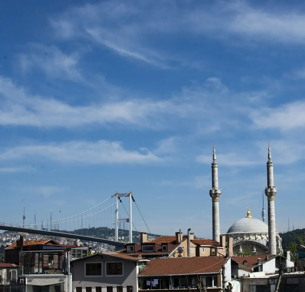 Tek Büyük Yataklı Oda, Balkon